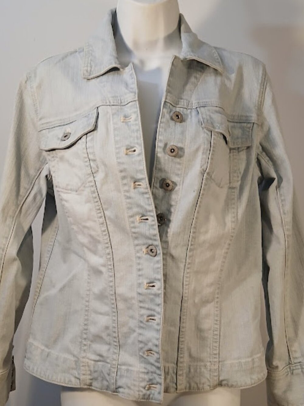 Chico's Platinum Jacket and Jean Pant Size 0